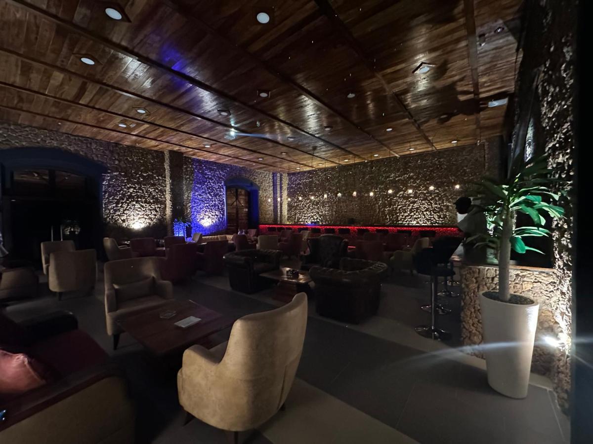 Bissau Royal Hotel エクステリア 写真