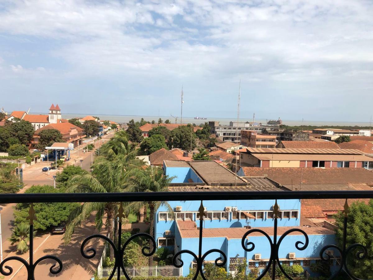 Bissau Royal Hotel エクステリア 写真