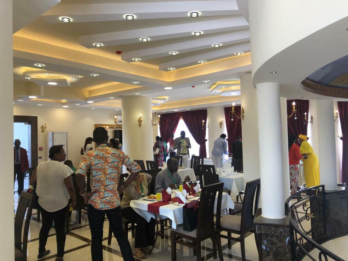 Bissau Royal Hotel エクステリア 写真